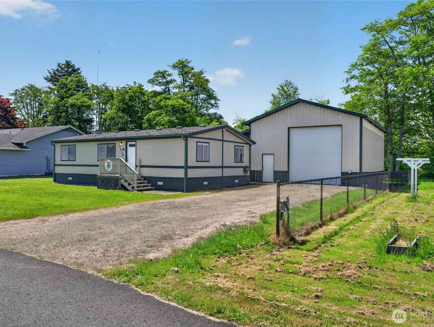Mobile Home For Sale - 7110 Ortelius Drive<br/> Pacific County, Ilwaco, WA 98624