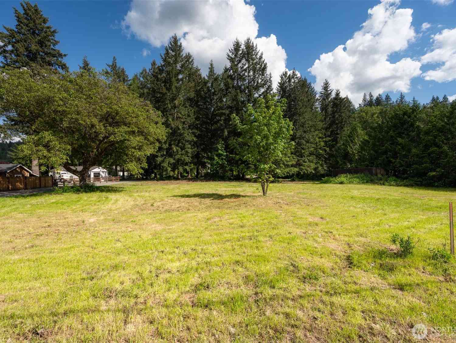 Vacant Land For Sale - 20508 182nd Street Ct<br/> Orting, WA 98360