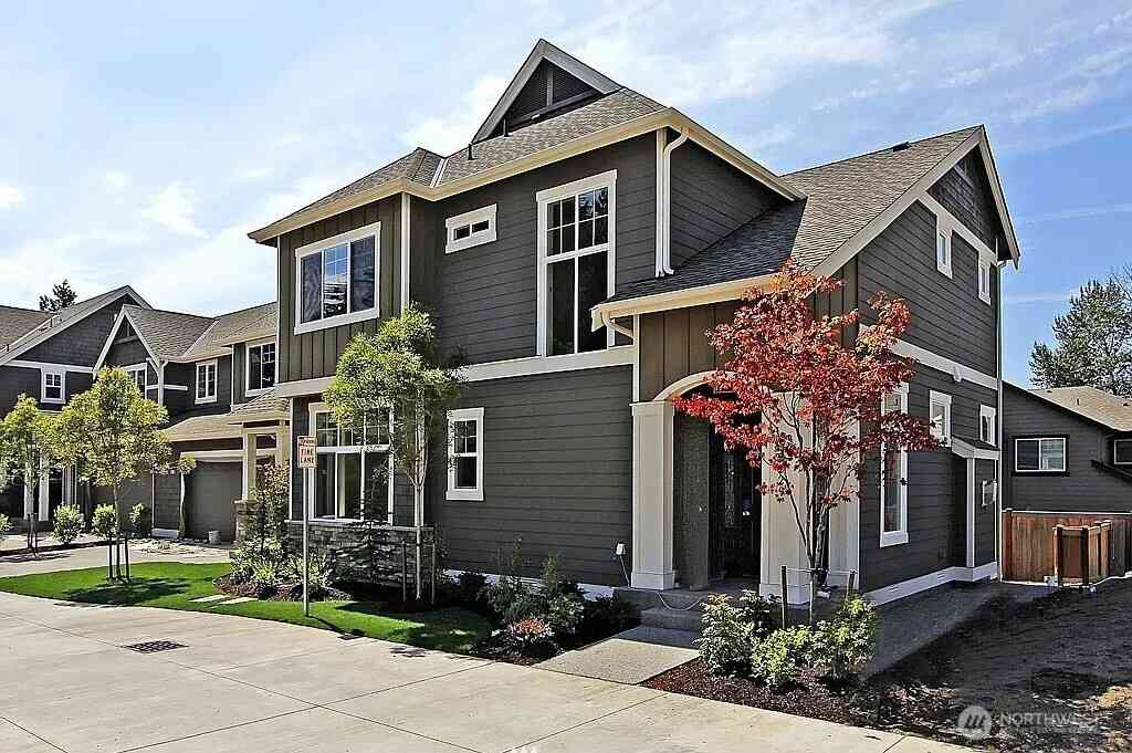 Condo For Sale - 12265 168th Court<br/> Redmond, WA 98052
