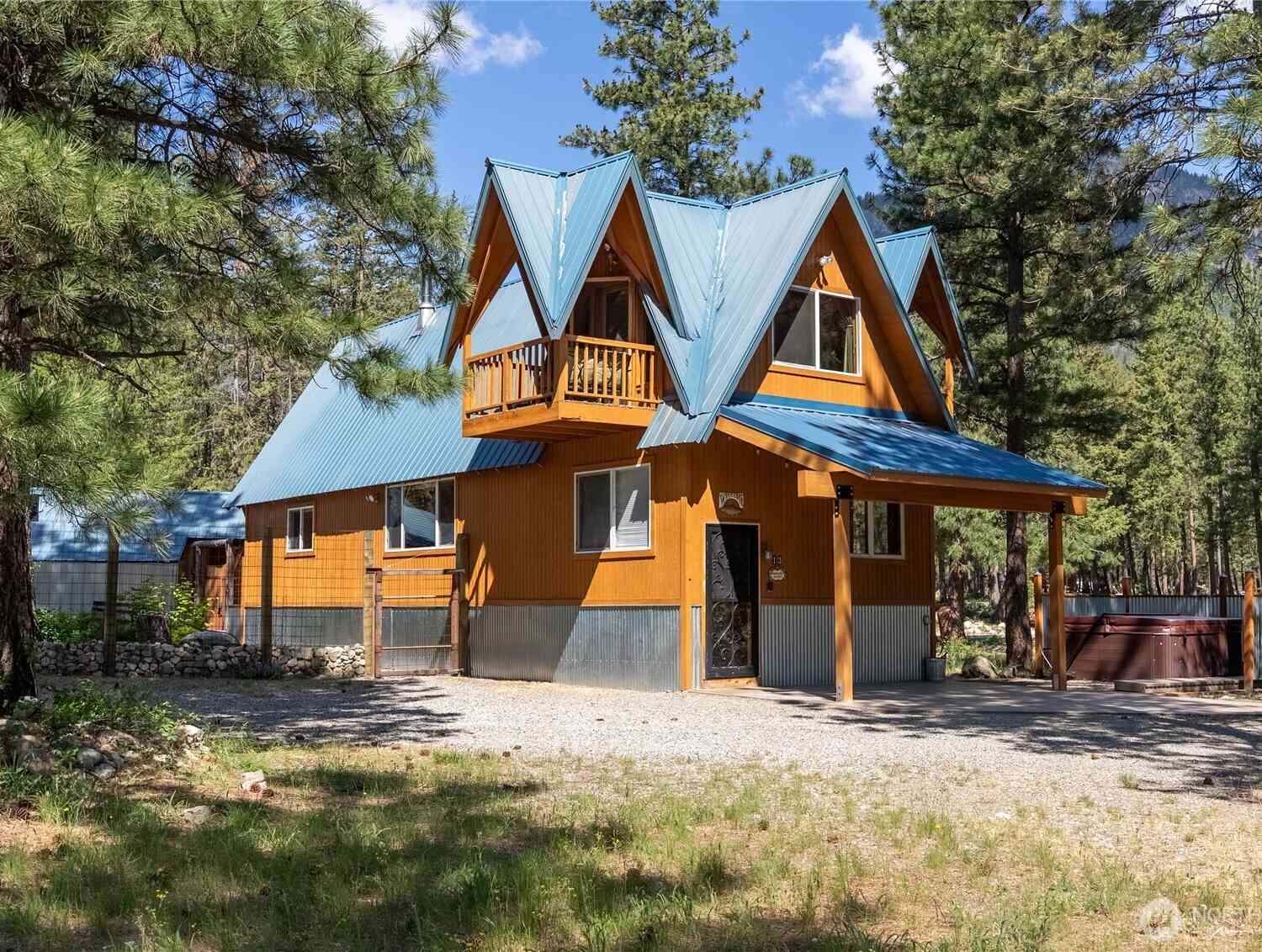 Homes For Sale - 13 &11 Littel Road<br/> Mazama, WA 98833