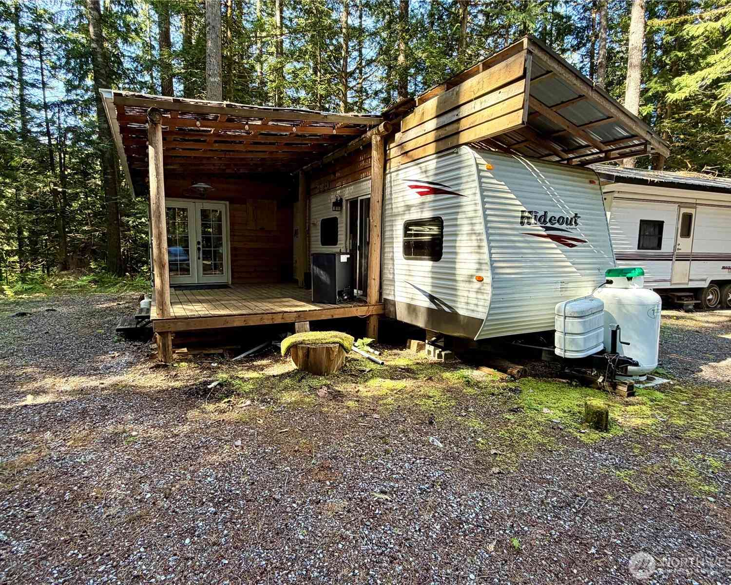 Mobile Home For Sale - 177 3 E Big River Boulevard<br/> Deming, WA 98244