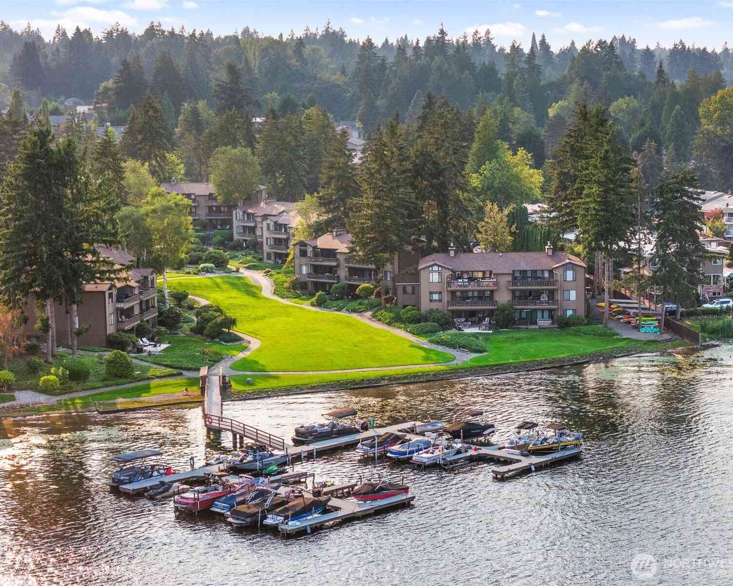 Condo For Sale - 17498 NE 40th Place #I1<br/> Redmond, WA 98052