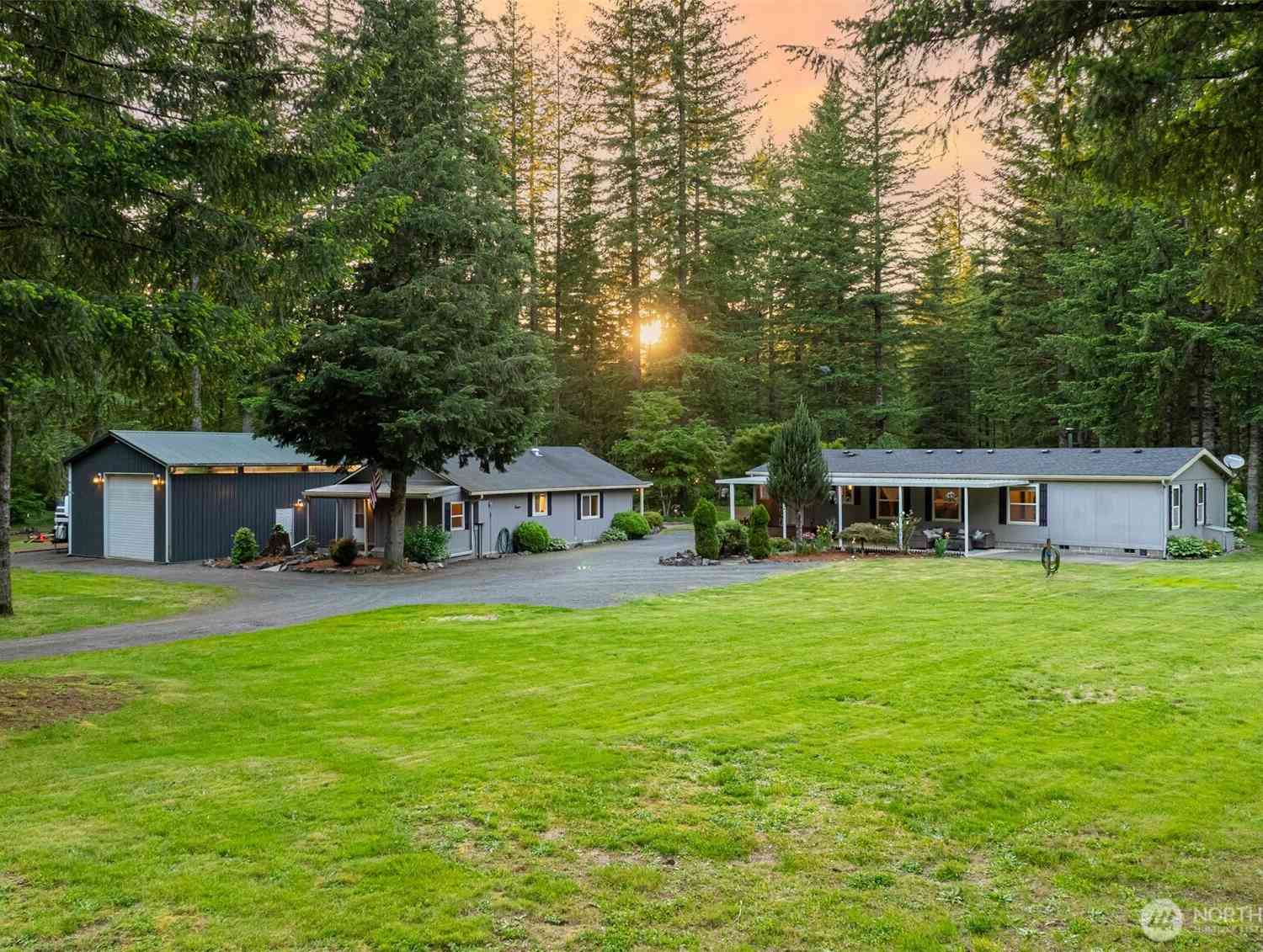 Homes For Sale - 180 Sassys Creek Road<br/> Ariel, WA 97603