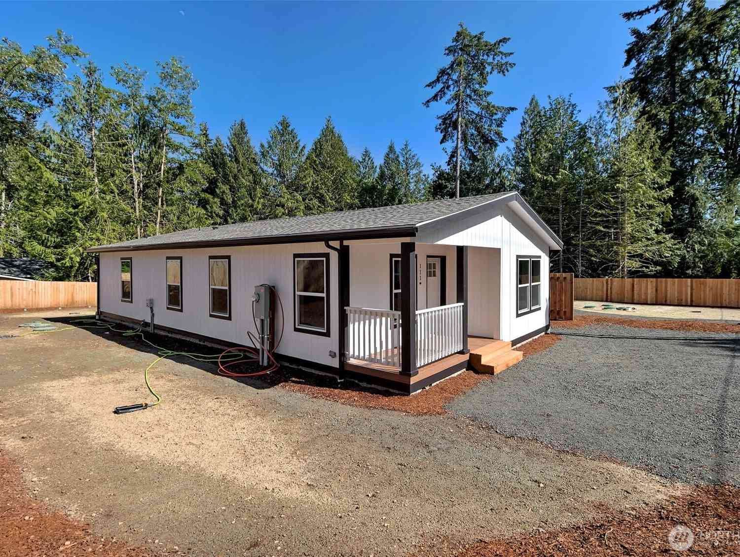 Mobile Home For Sale - 111 E Ashwood Lane<br/> Shelton, WA 98584