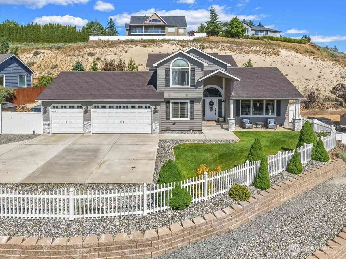 Homes For Sale - 1255 Wheatridge Drive<br/> East Wenatchee, WA 98802