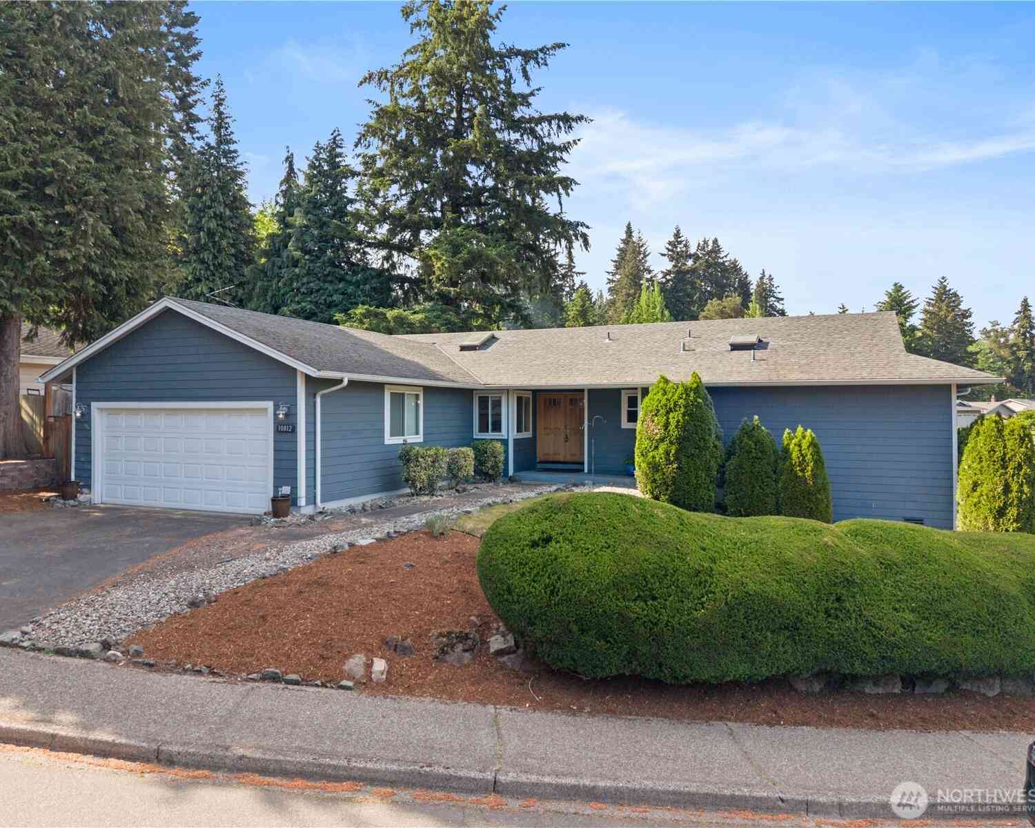 Homes For Sale - 10812 NE 143rd Street<br/> Kirkland, WA 98034
