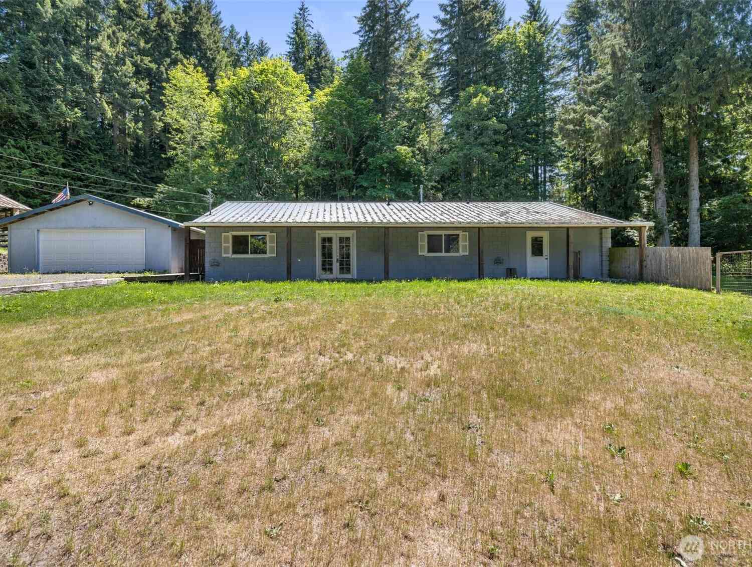 Homes For Sale - 33 Baskins Road<br/> Clallam County, Port Angeles, WA 98363