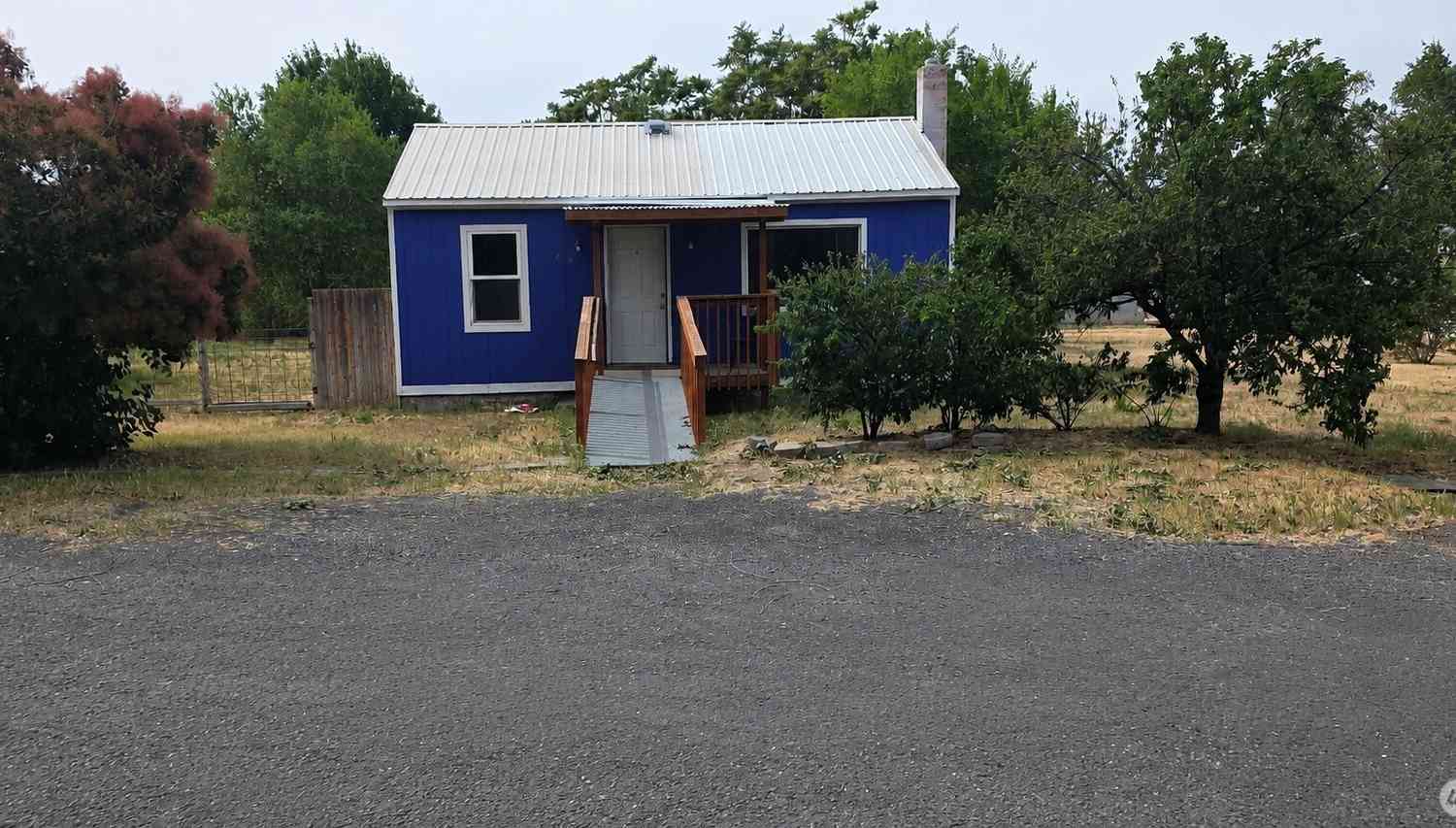 Homes For Sale - 68 NW Ephrata Avenue<br/> Grant County, Soap Lake, WA 98851