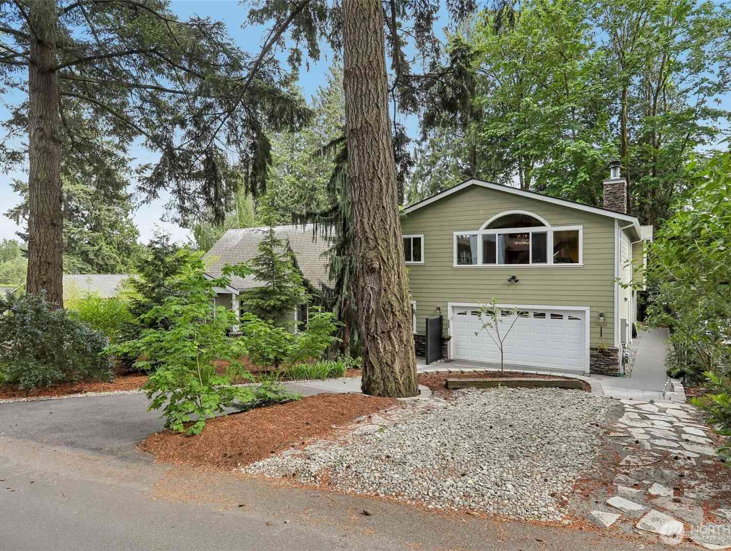 Multifamily For Sale - 11633 NE 92nd Street<br/> Kirkland, WA 98033