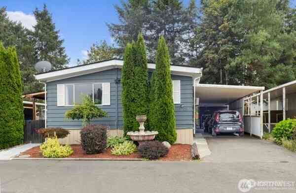 Mobile Home For Sale - 15708 81st Street #131<br/> Puyallup, WA 98372