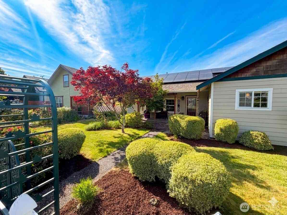 Homes For Sale - 260 Lincoln Avenue<br/> Tenino, WA 98589