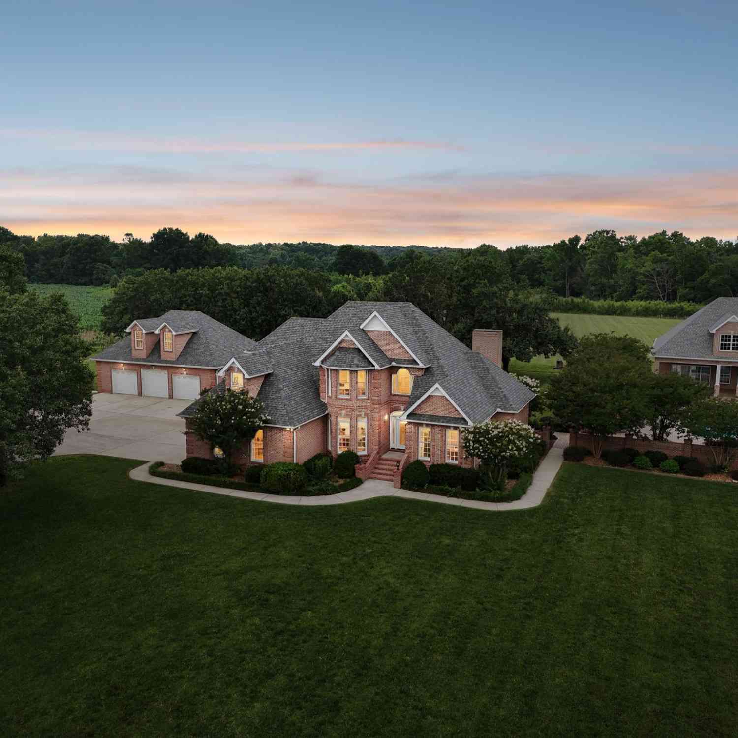 Homes For Sale - 3539 Liberty Rd<br/> Franklin County County, Winchester, TN 37398