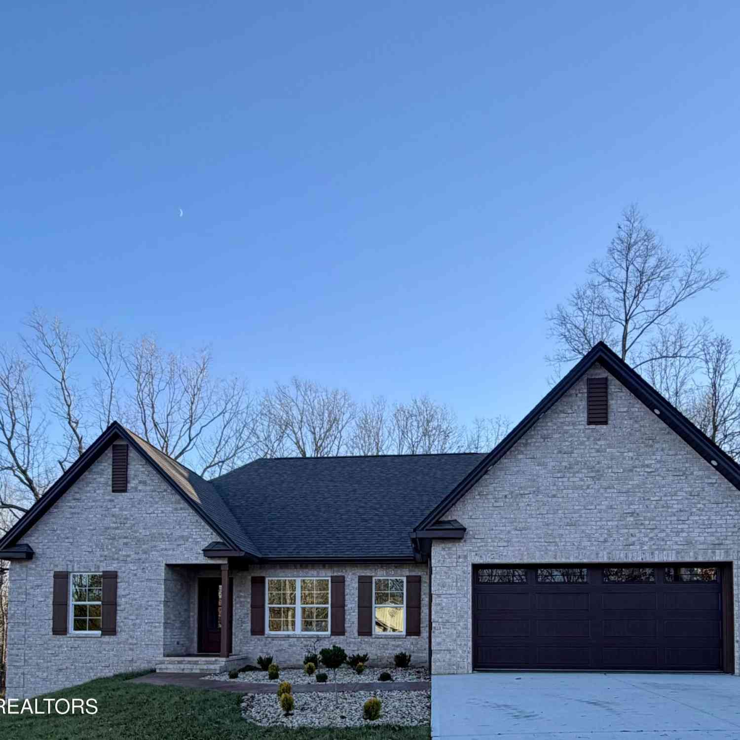 Homes For Sale - 630 Lakeview Drive<br/> Cumberland County, Crossville, TN 38558