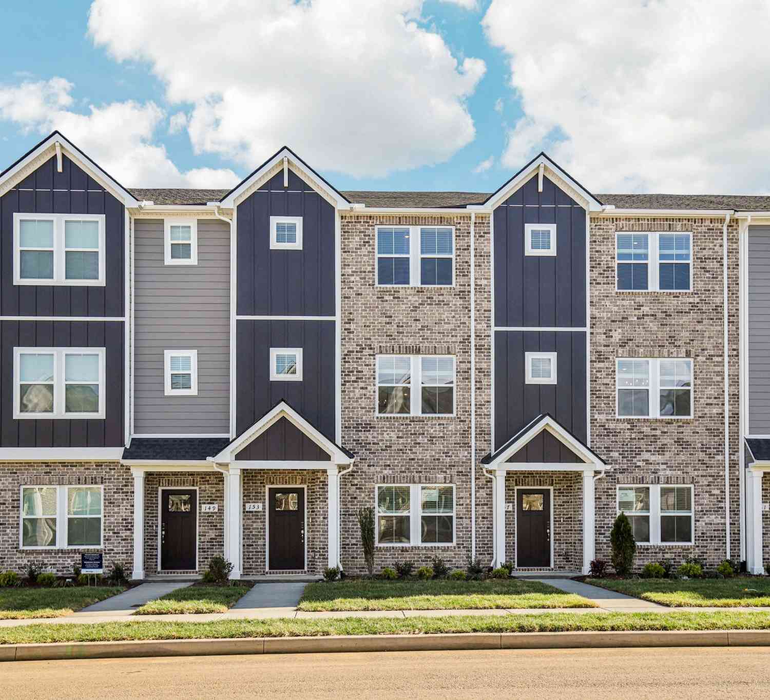 Townhouse For Sale - 153 Fletchers Way<br/> Rutherford County County, Smyrna, TN 37167