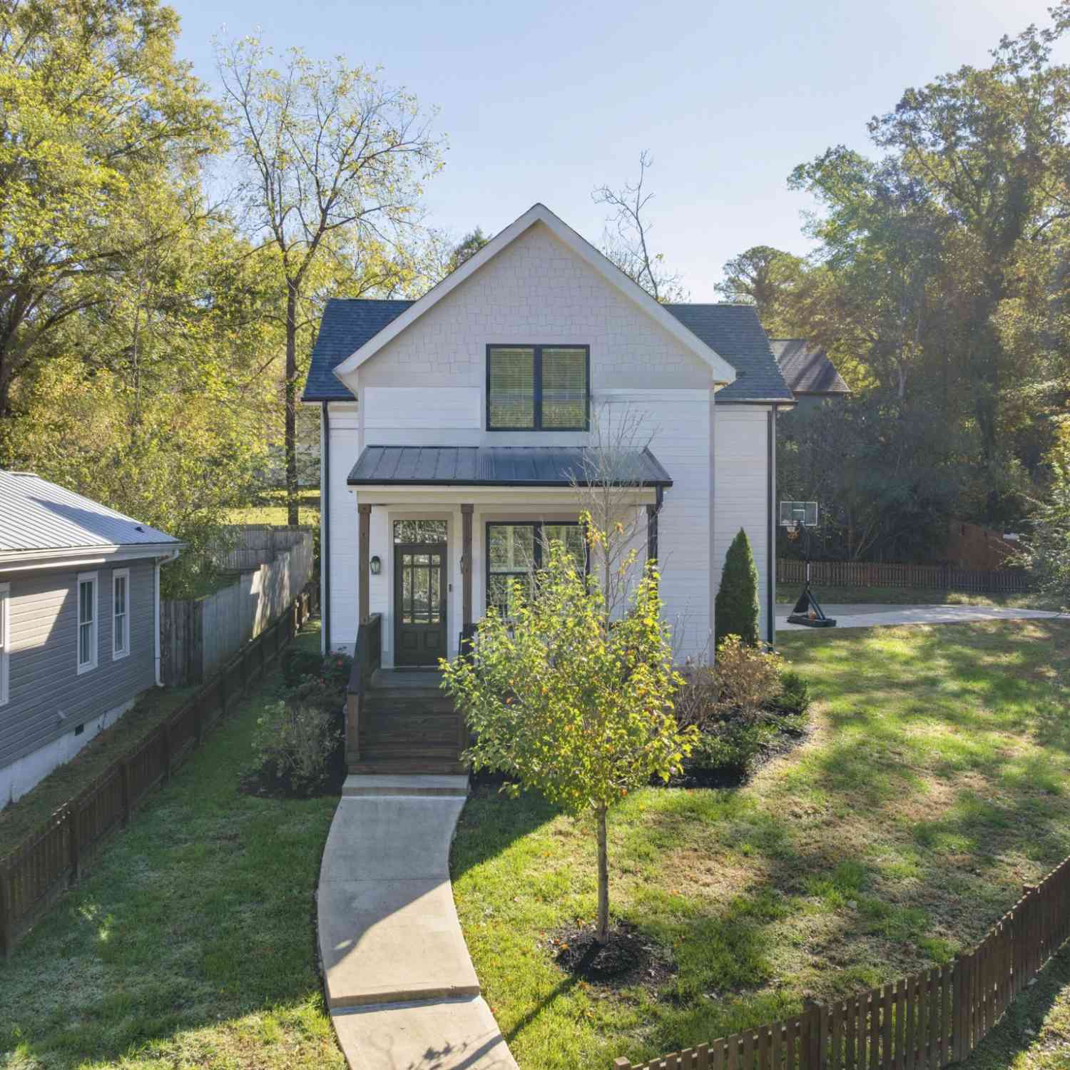 Condo For Sale - 5685 Lee Avenue<br/> Hamilton County, Chattanooga, TN 37409