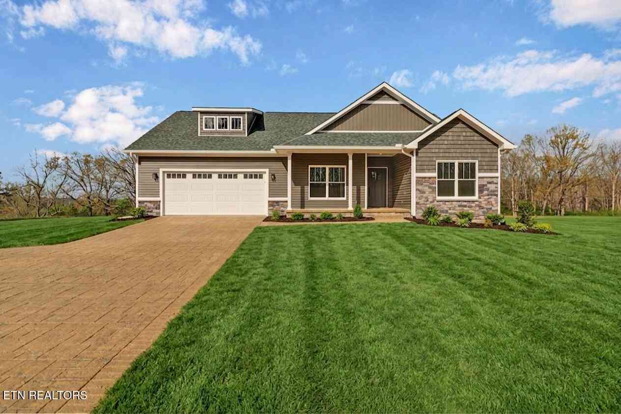 Homes For Sale - 880 Allardt Hwy<br/> Fentress County, Jamestown, TN 38556