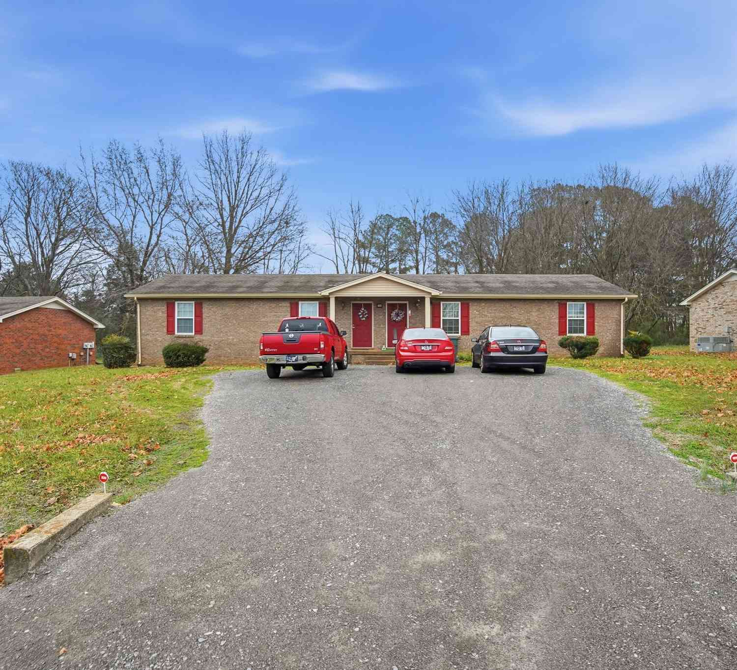 Homes For Sale - 104 Gayla Ct<br/> Sumner County County, Portland, TN 37148