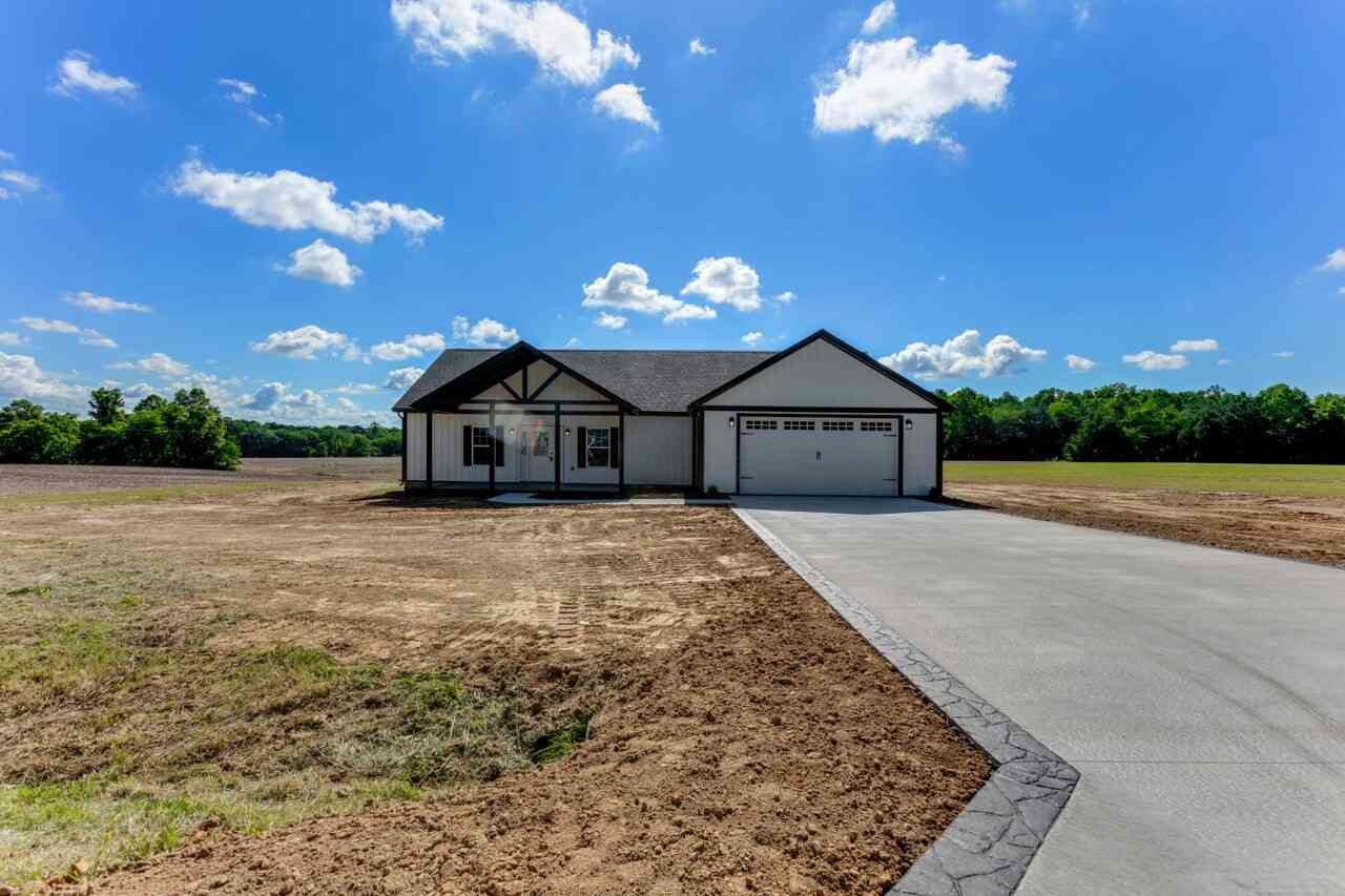 Homes For Sale - 146 Carl Williams Rd<br/> Crofton, KY 42217