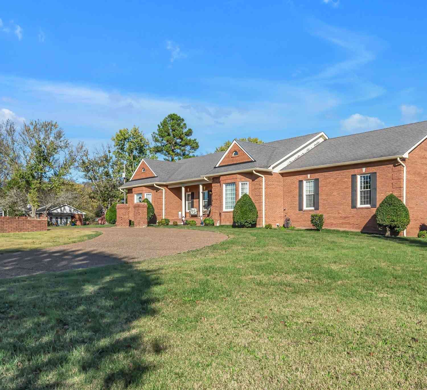 Homes For Sale - 161 Graystone Dr<br/> Sumner County County, Gallatin, TN 37066