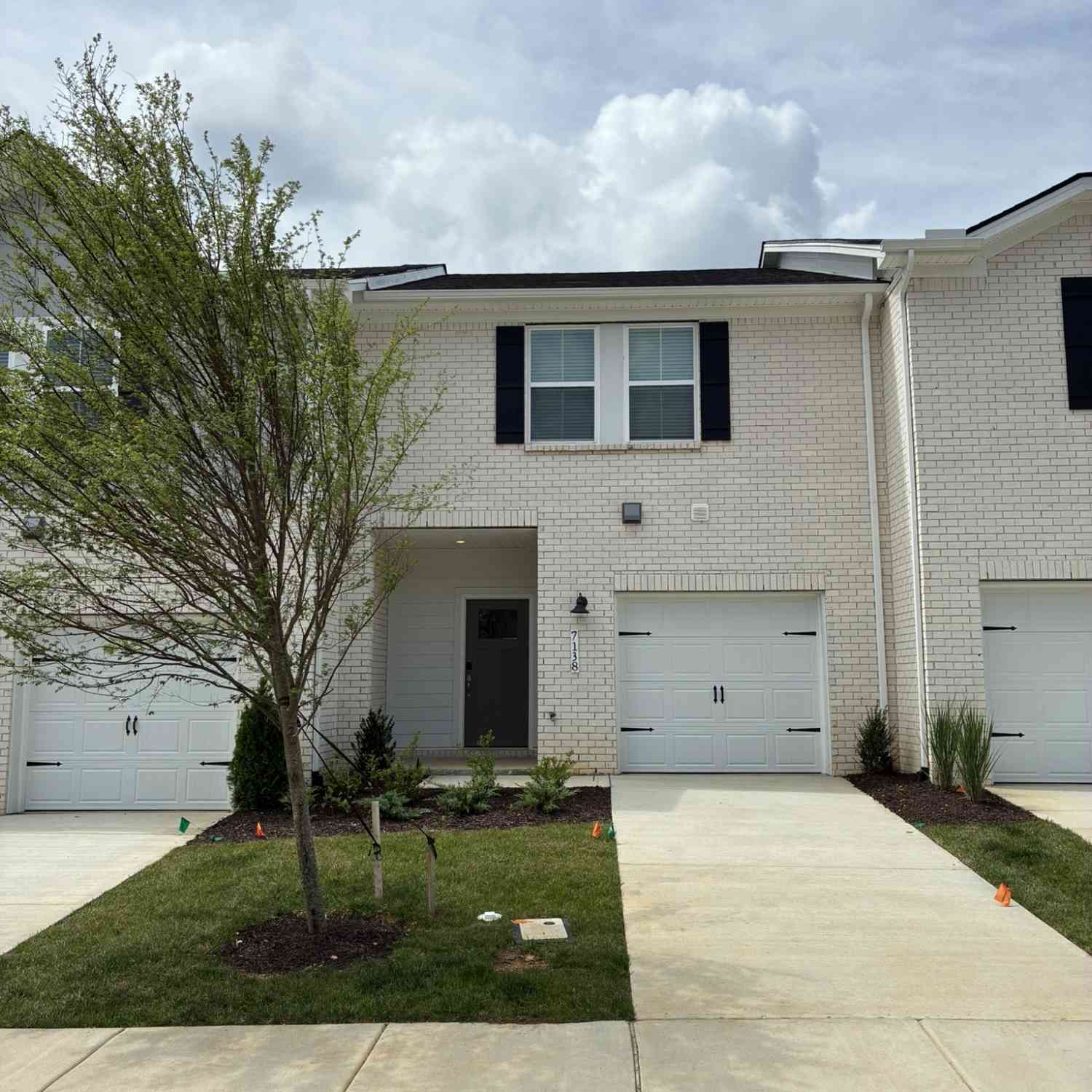 Townhouse For Sale - 7138 Cedarcrest Ln<br/> Fairview, TN 37062