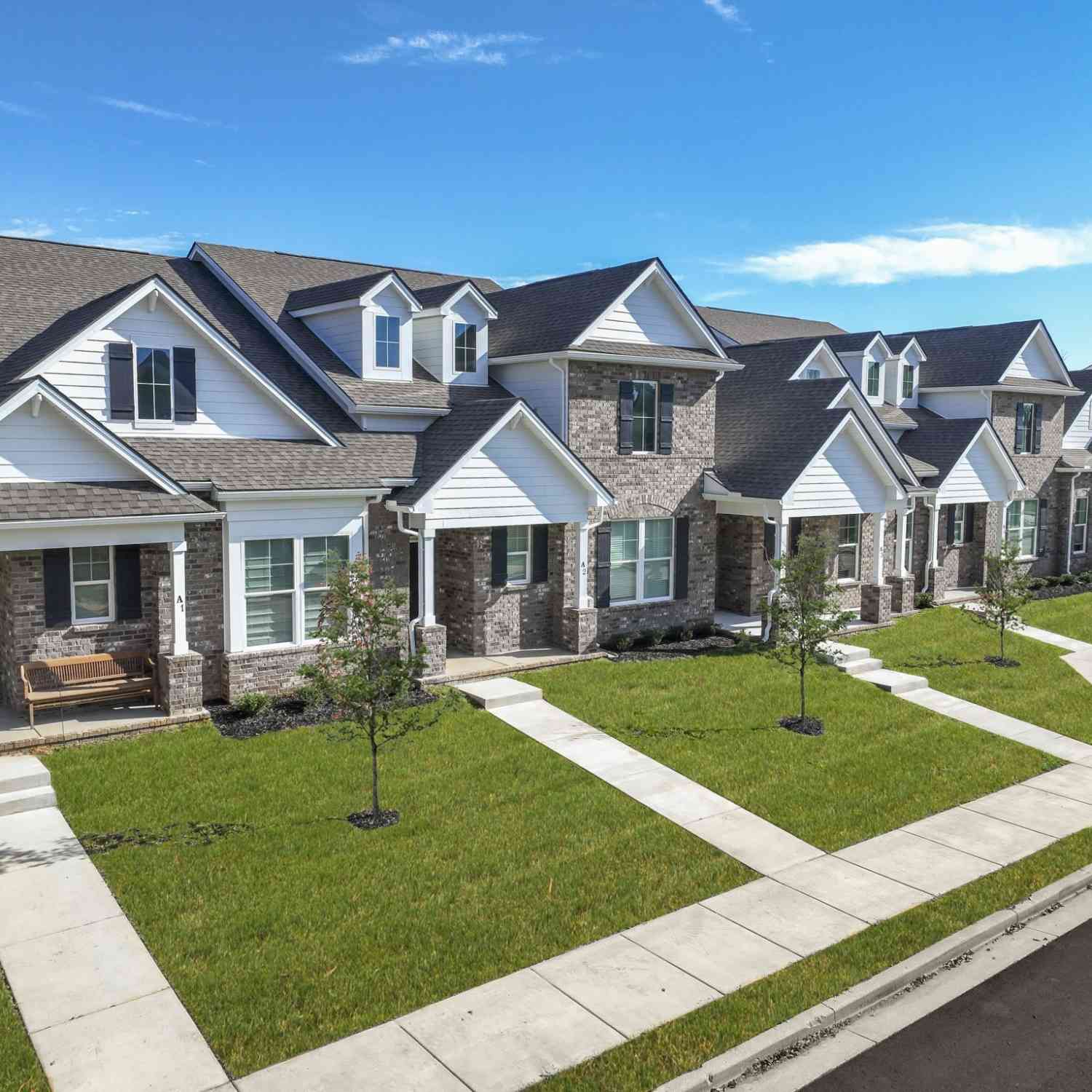 Townhouse For Sale - 2900 Suzanne Landon Dr #F1<br/> Murfreesboro, TN 37130
