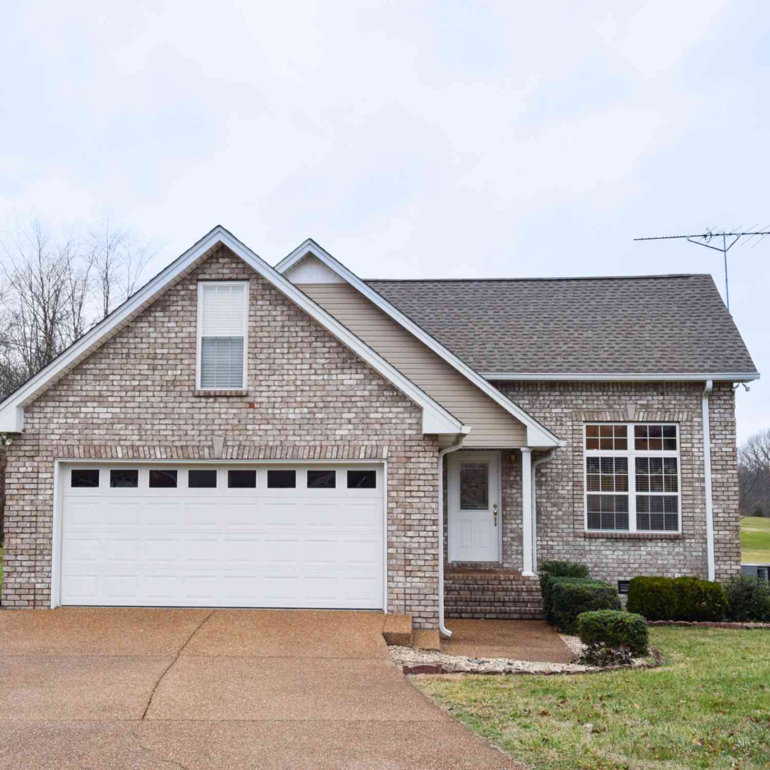 Homes For Sale - 224 Wagoners Way<br/> Sumner County County, Westmoreland, TN 37186