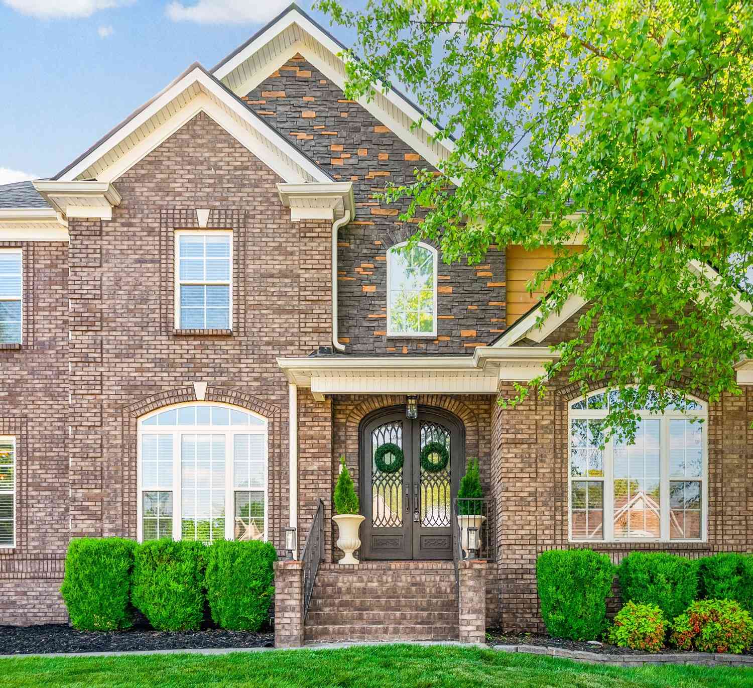 Condo For Sale - 2484 Settlers Trace<br/> Clarksville, TN 37043