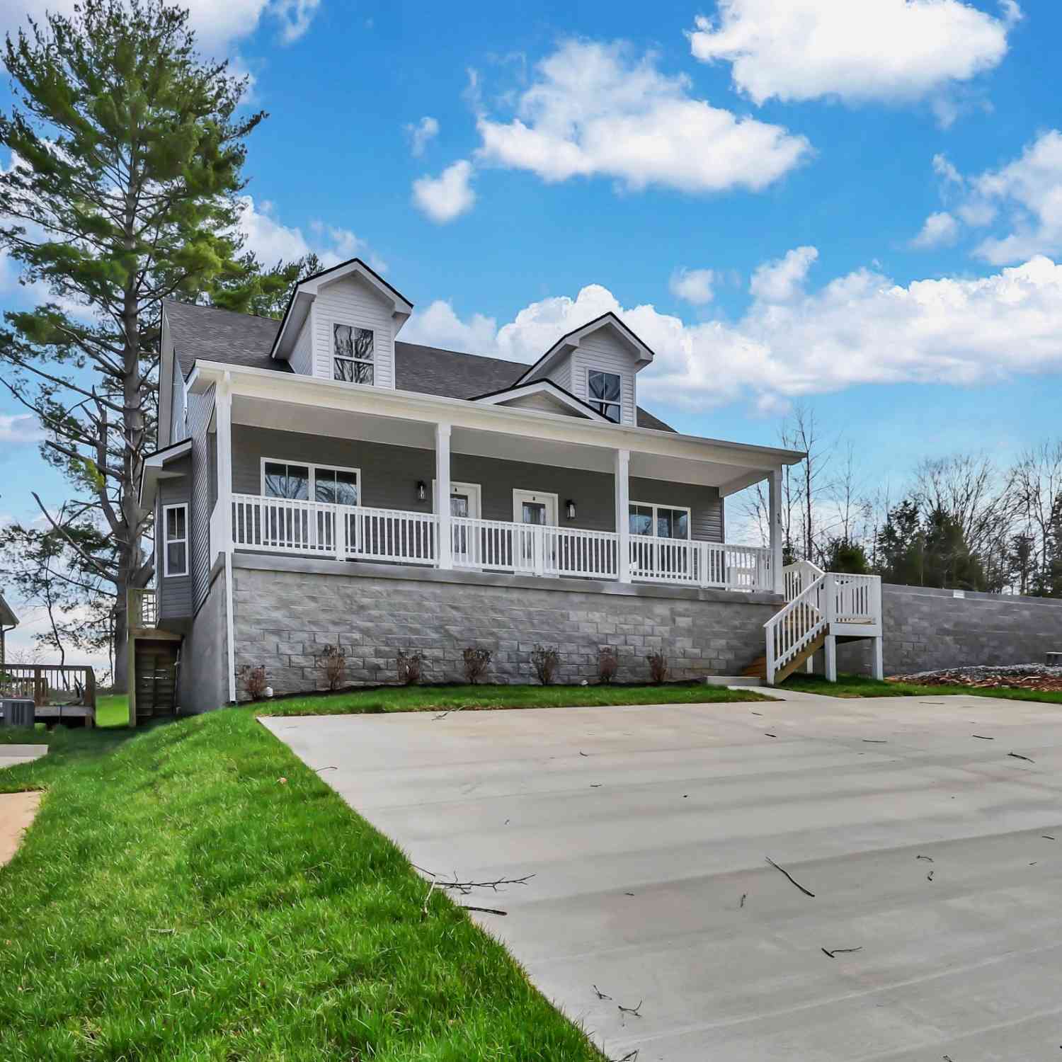 Condo For Sale - 58 E Fork Drive #AB<br/> Clarksville, TN 37042