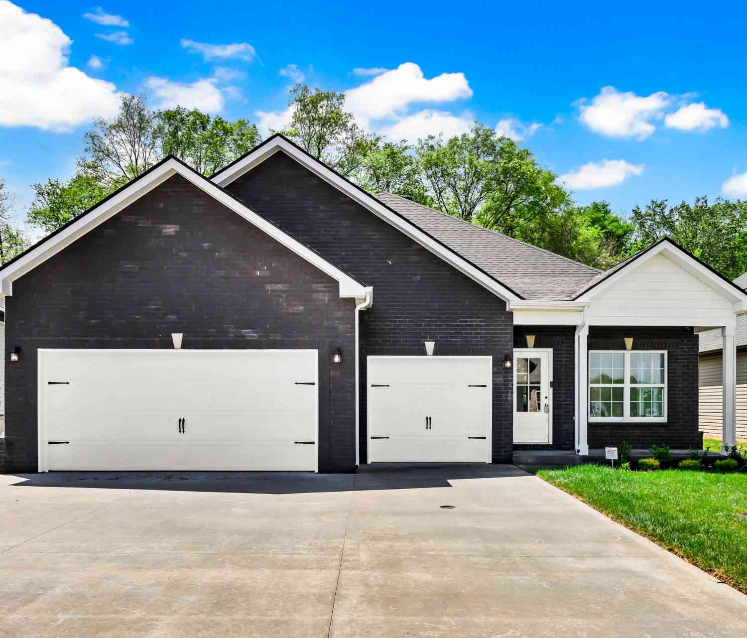 Condo For Sale - 958 Vendue Ave<br/> Clarksville, TN 37042