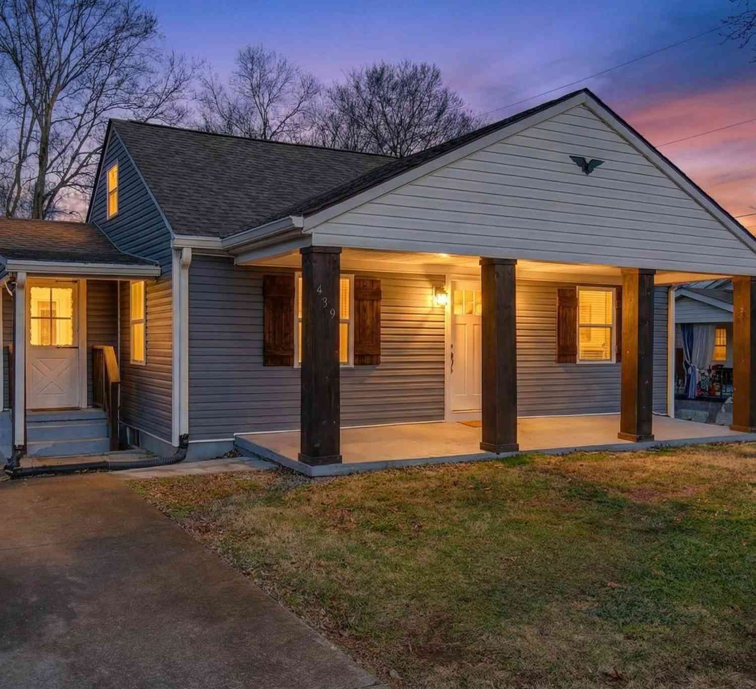 Condo For Sale - 439 Circle Dr<br/> Clarksville, TN 37043