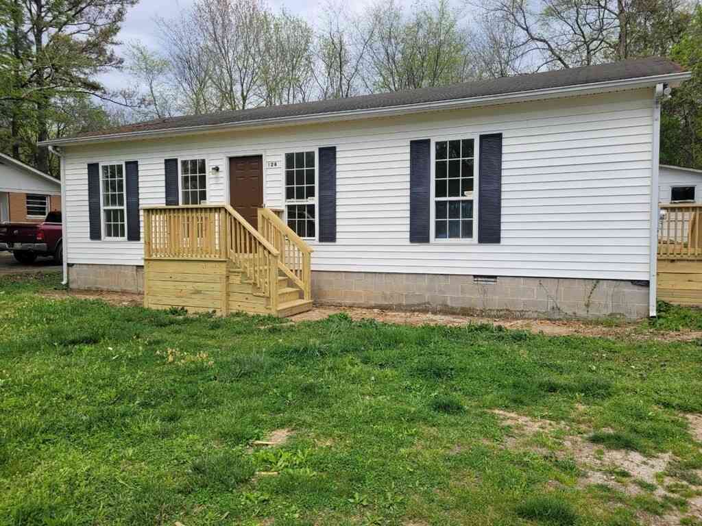 Condo For Rent - 124 Meadowbrook Dr<br/> Woodbury, TN 37190