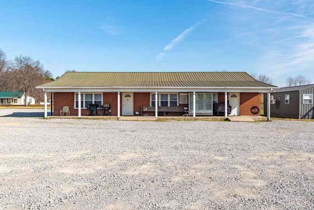 Homes For Sale - 8496 S Madisonville Rd<br/> Crofton, KY 42217