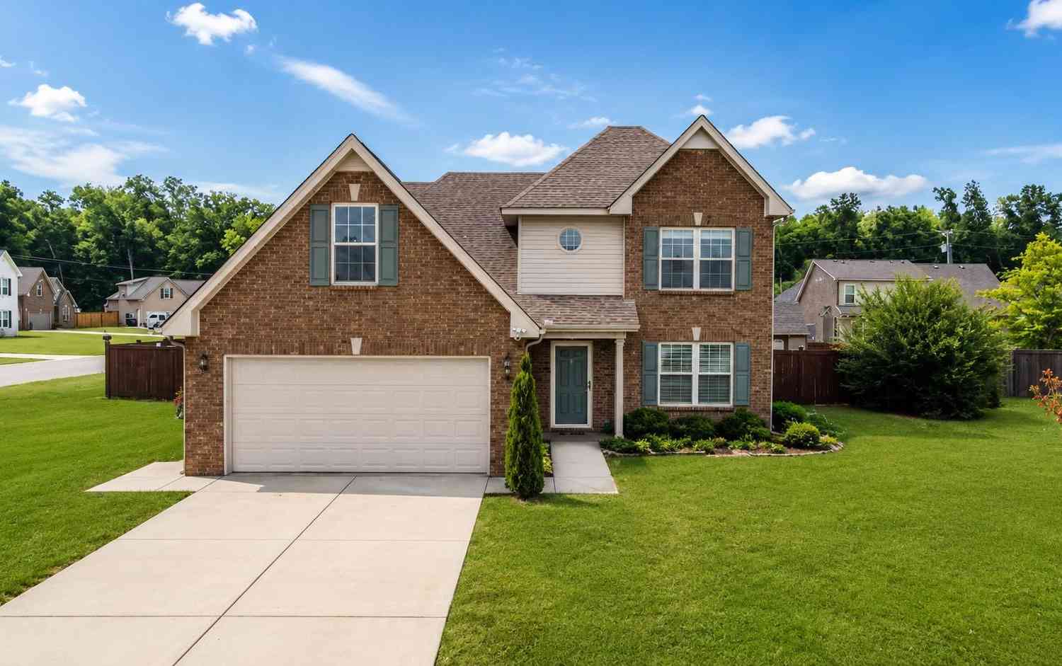Homes For Sale - 1310 Plano Ct<br/> Murfreesboro, TN 37128