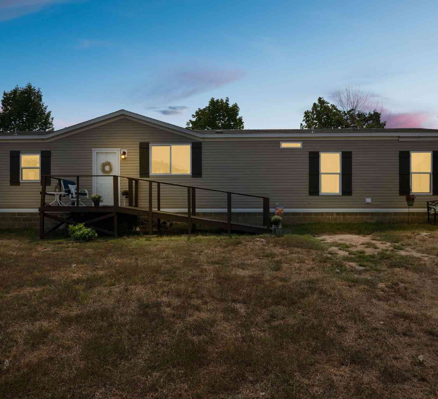 Mobile Home For Sale - 3006 Slayden Marion Rd<br/> Dickson County, Cumberland Furnace, TN 37051