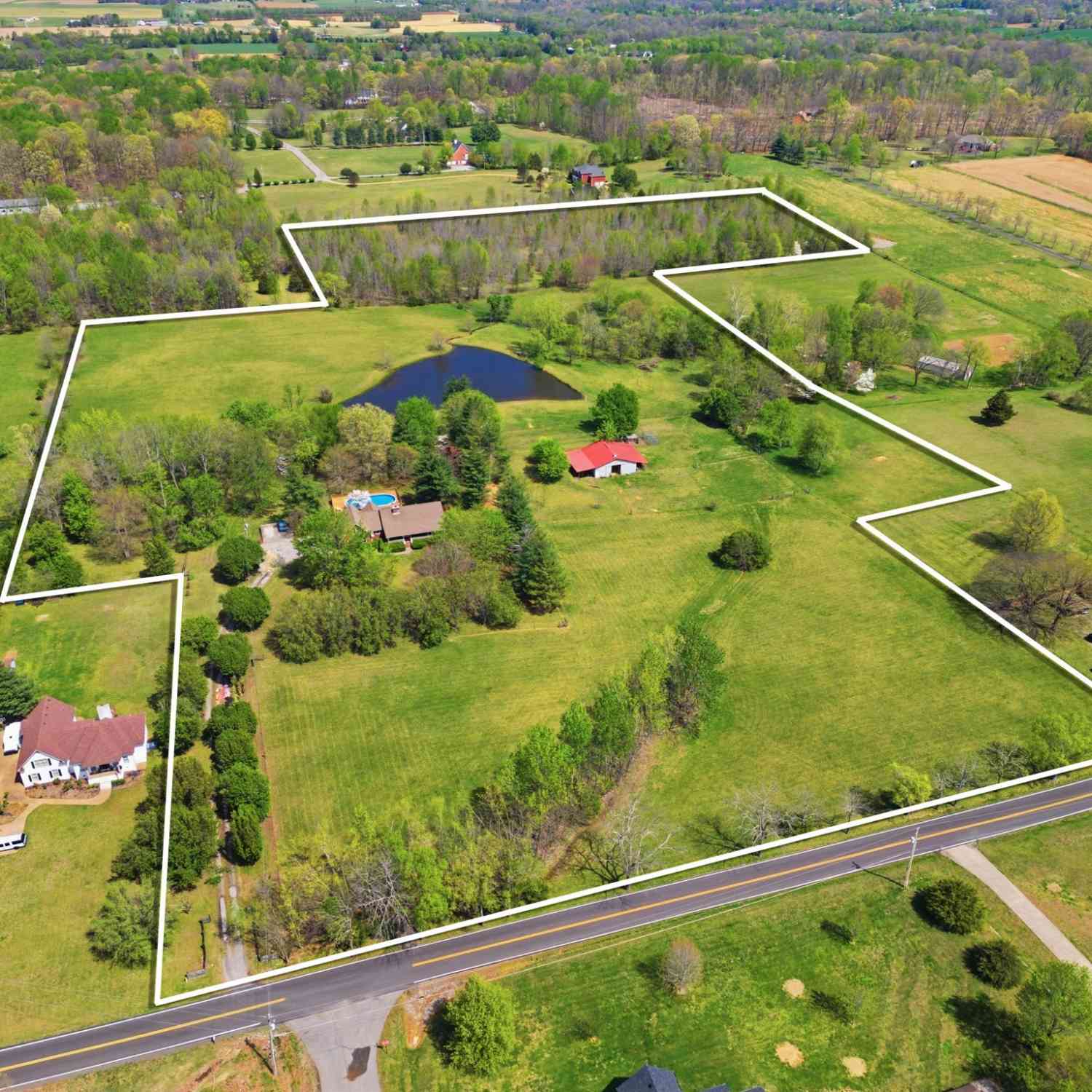 Homes For Sale - 8270 Bethlehem Rd<br/> Robertson County County, Springfield, TN 37172