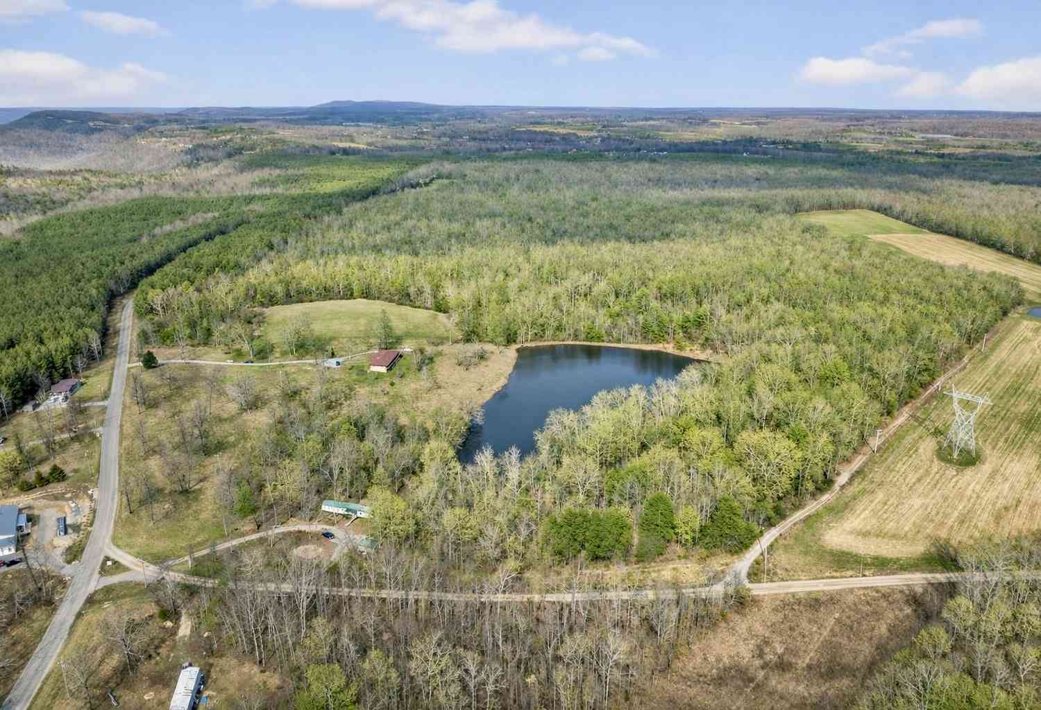 Homes For Sale - 1552 New Harmony Rd<br/> Graysville, TN 37338