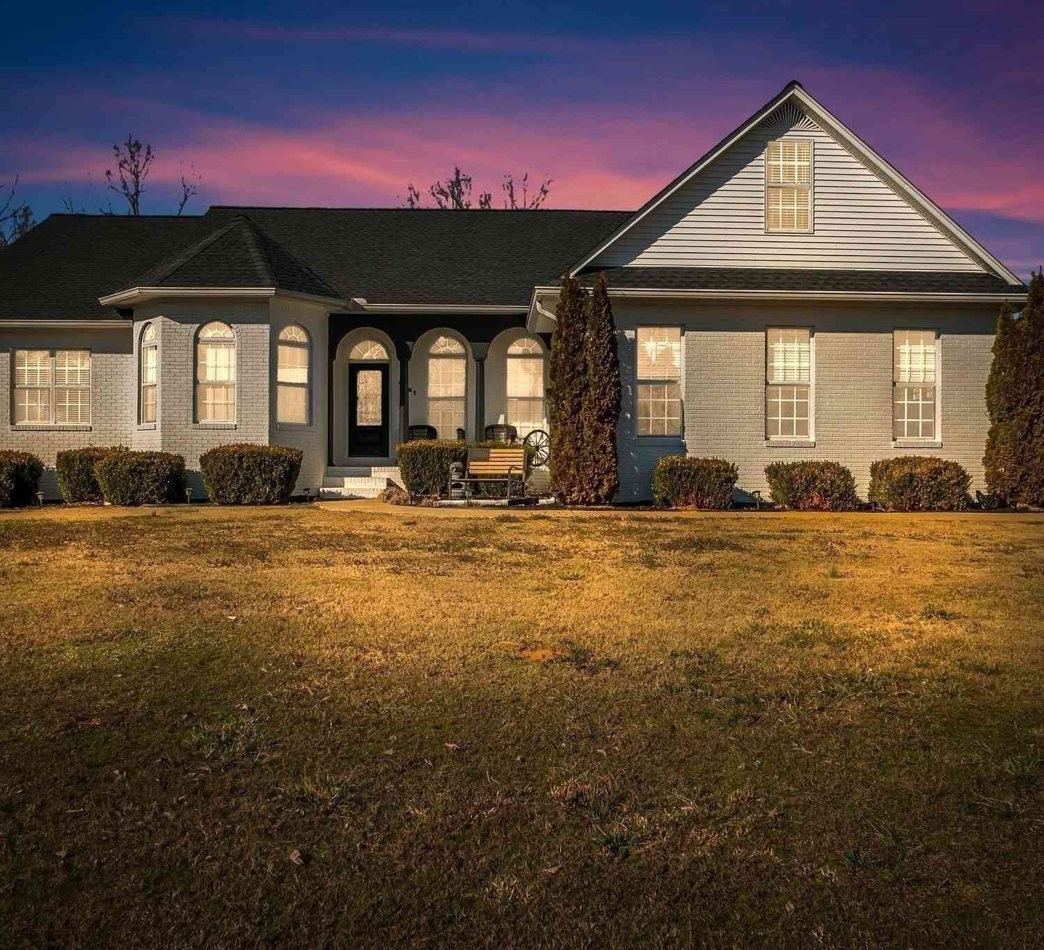 Homes For Sale - 4161 Shady Oak Ln<br/> Iron City, TN 38463