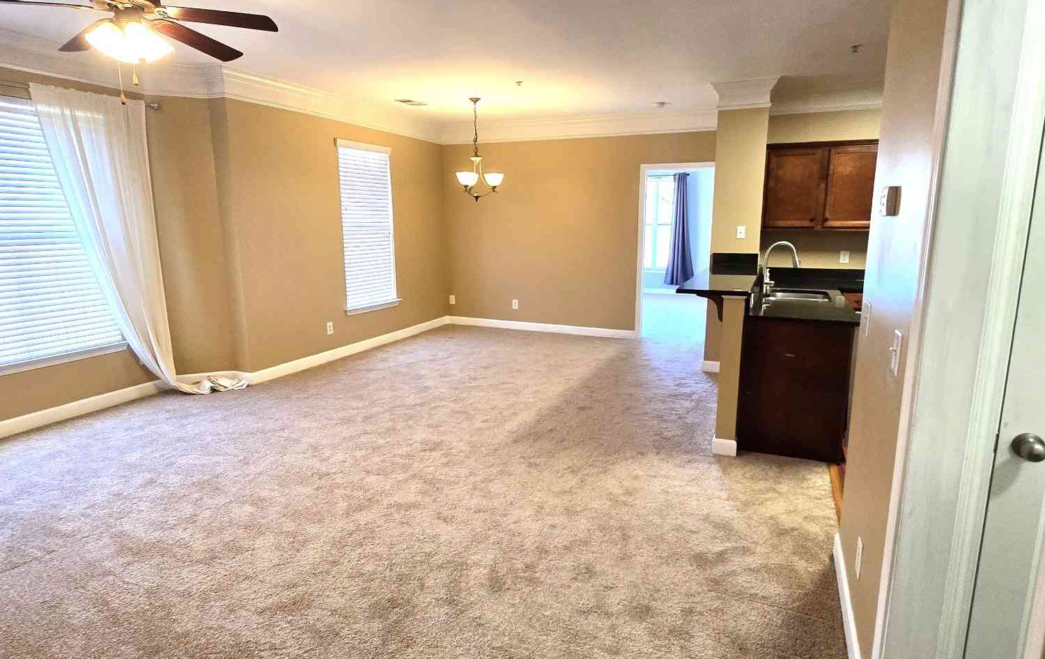 Condo For Rent - 2310 Elliott Ave #122<br/> Nashville, TN 37204