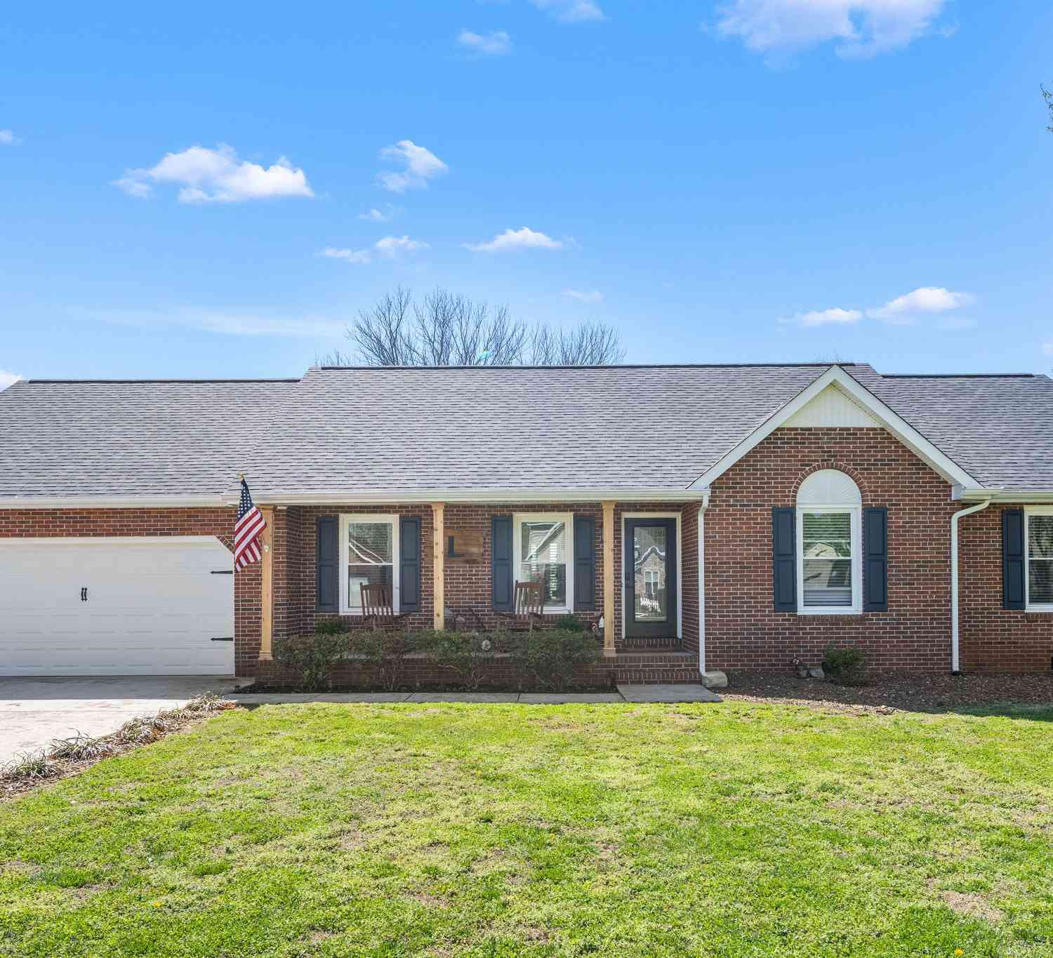 Homes For Sale - 142 Summerset Pl<br/> Franklin County County, Estill Springs, TN 37330
