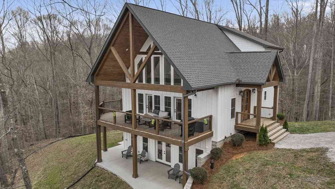 Homes For Sale - 222 Hidden Hallow Cove<br/> Franklin County County, Estill Springs, TN 37330