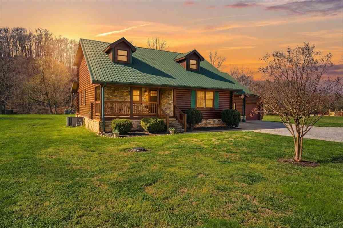 Homes For Sale - 854 Holston Shores Dr<br/> Rutledge, TN 37861