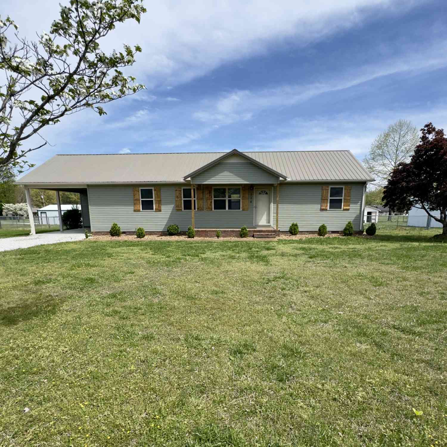 Homes For Sale - 328 Deer Cir<br/> Franklin County County, Estill Springs, TN 37330