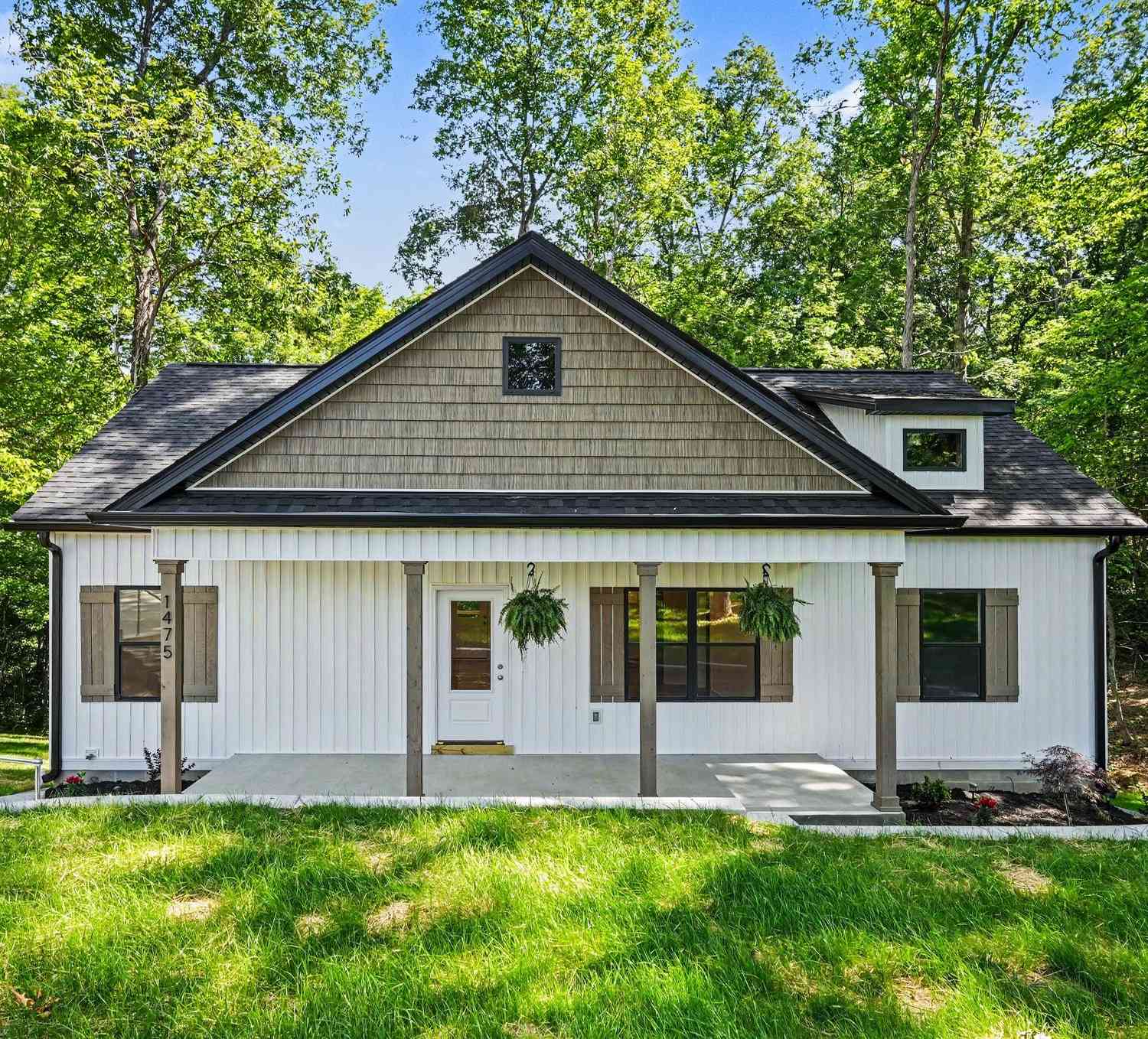 Homes For Sale - 1475 Spann Rd<br/> Dickson County County, Charlotte, TN 37036