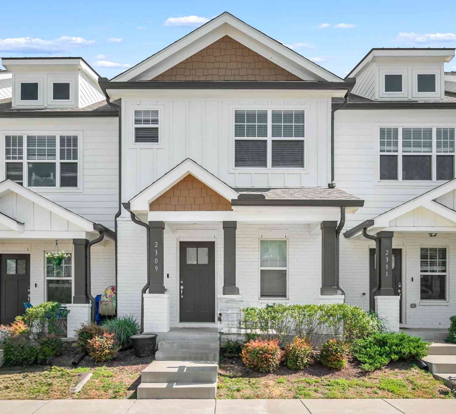Townhouse For Sale - 2309 Patrick Ave<br/> Old Hickory, TN 37138
