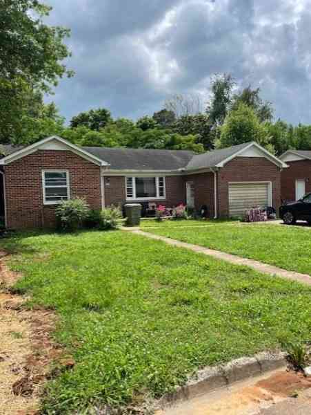 Homes For Sale - 607 4th St<br/> Lawrence County County, Lawrenceburg, TN 38464