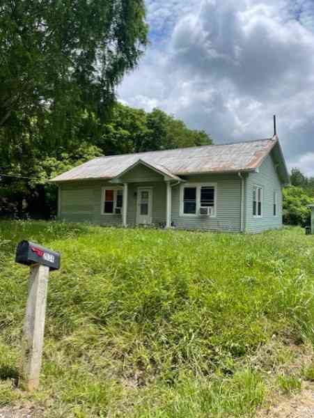 Homes For Sale - 2034 Tennessee St<br/> Westpoint, TN 38486