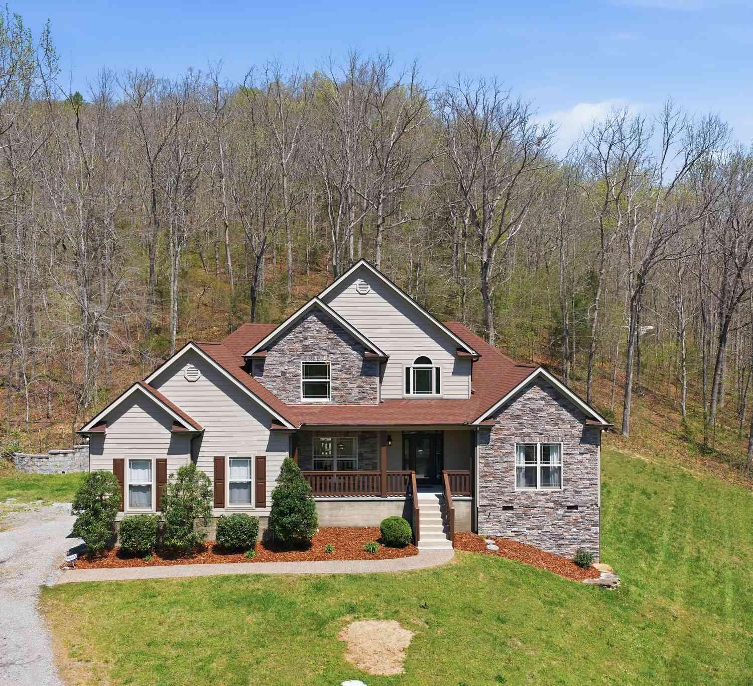 Homes For Sale - 1075 Garland Hollow Rd<br/> Pegram, TN 37143