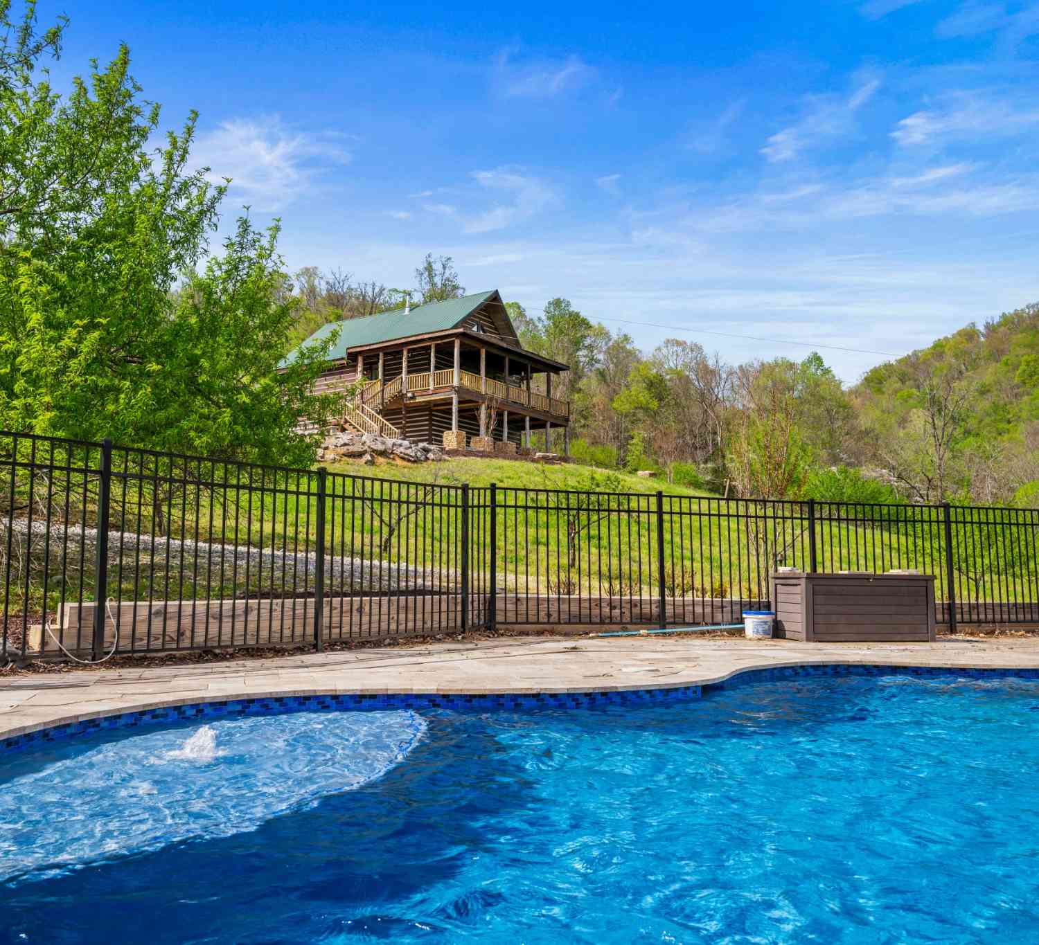 Homes For Sale - 4818 Ensor Hollow Rd<br/> Buffalo Valley, TN 38548