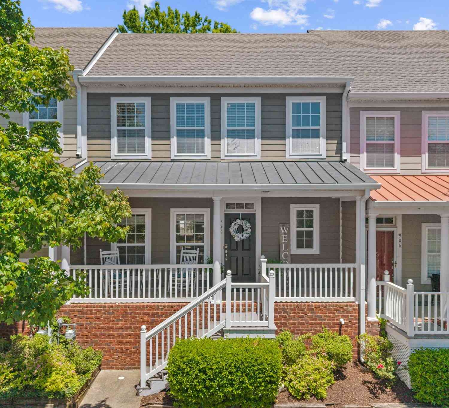 Townhouse For Sale - 908 Loxley Dr<br/> Nashville, TN 37211