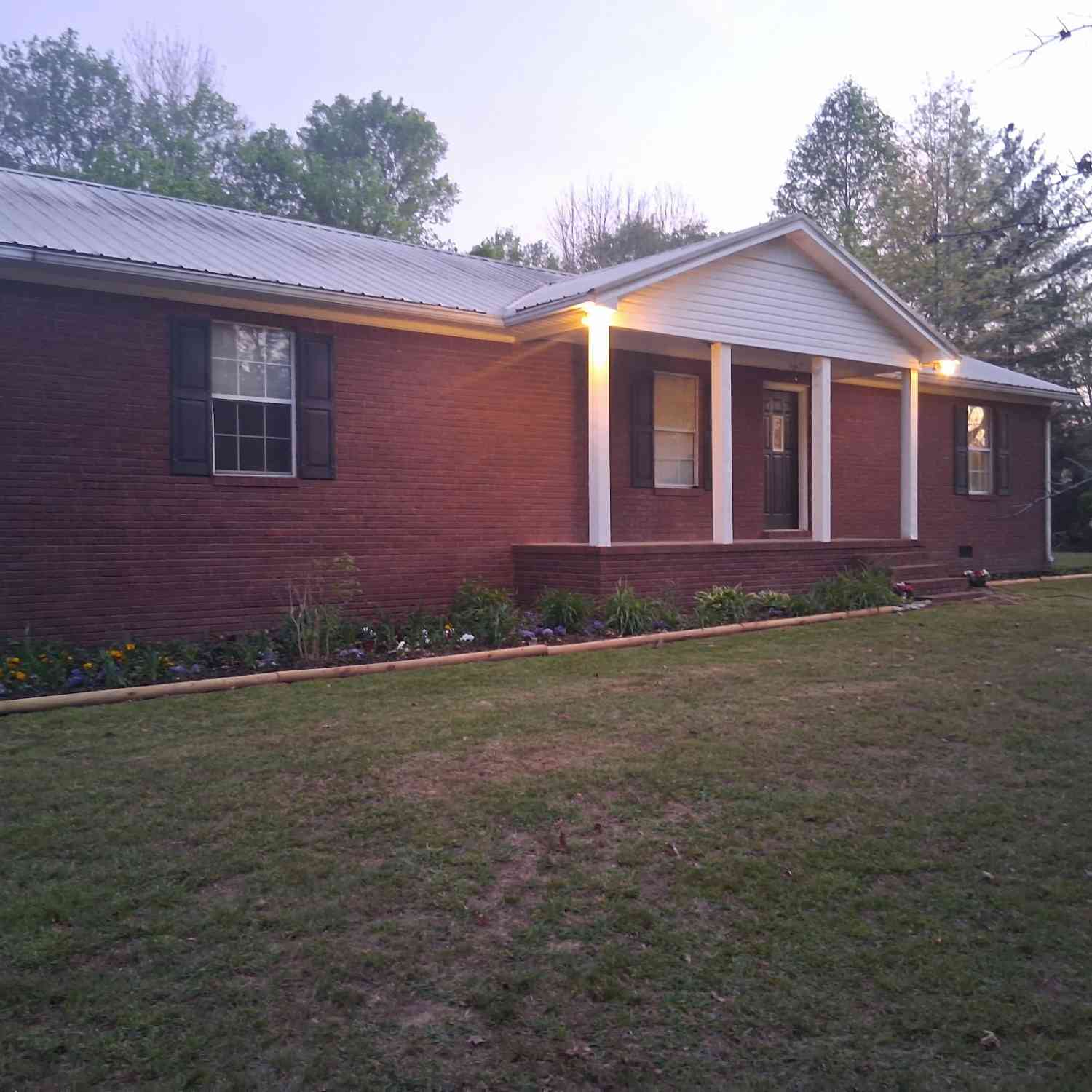 Homes For Sale - 547 Busby Rd<br/> Lawrence County County, Loretto, TN 38469